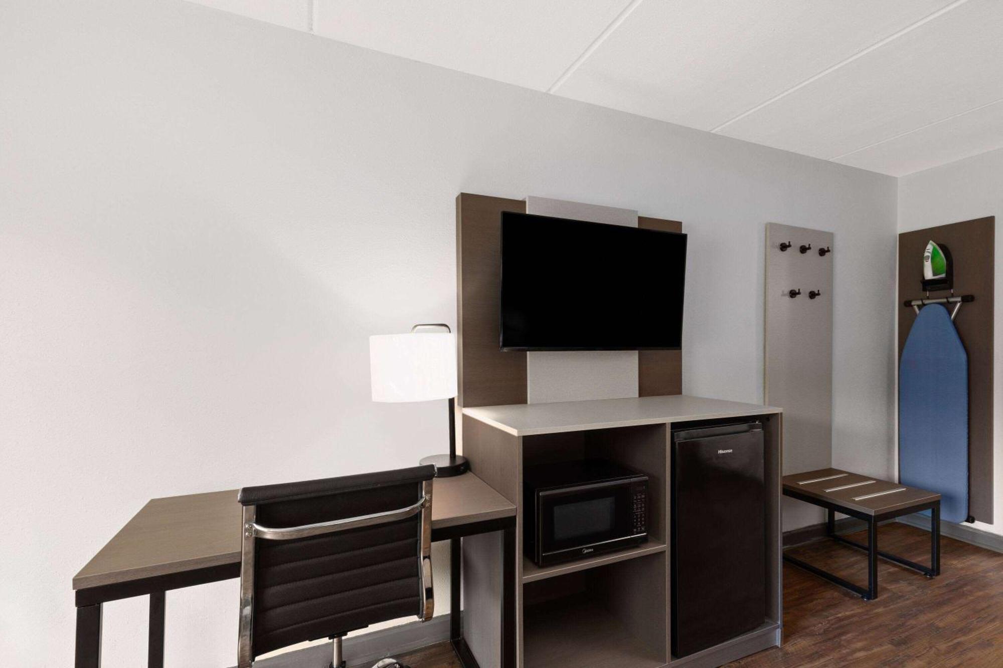 Ramada By Wyndham Bainbridge Otel Dış mekan fotoğraf